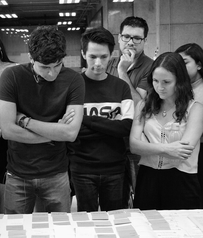 Equipo de NOD trabajando